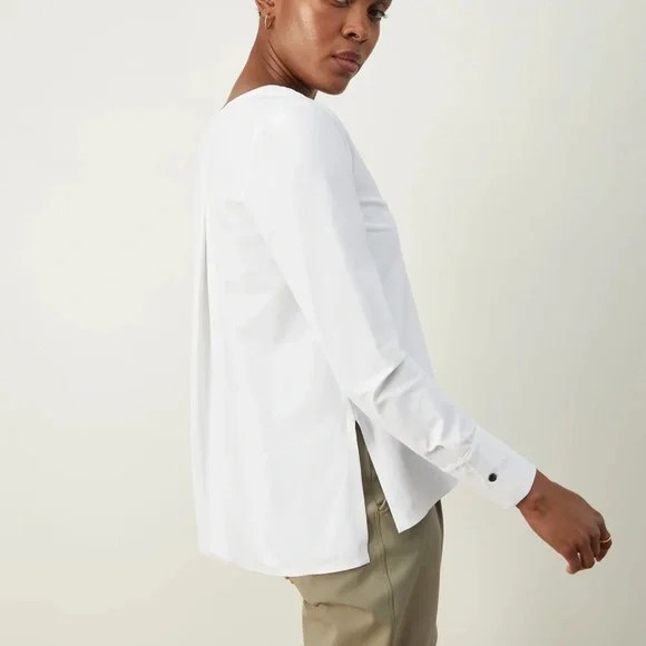 ADAY Something Tailored Small Classic White V-Neck top  Capsule Wardrobe - Picture 12 of 16